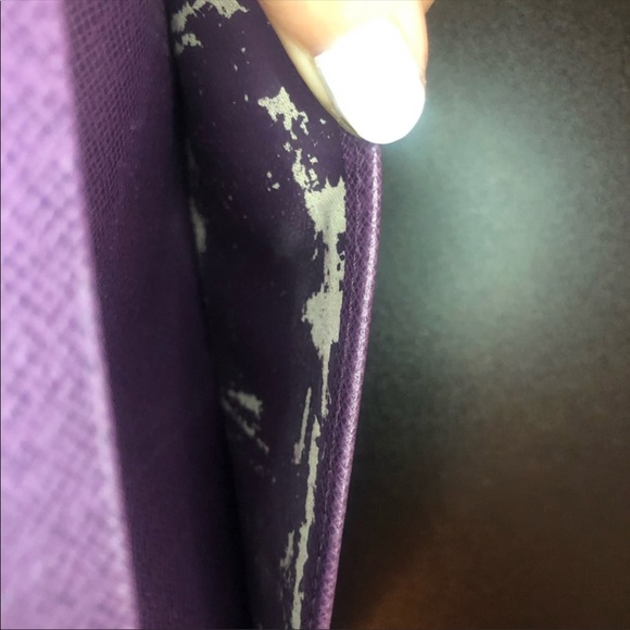 VINTAGE LOUIS VUITTON EPI WALLET - Picture 4 of 5